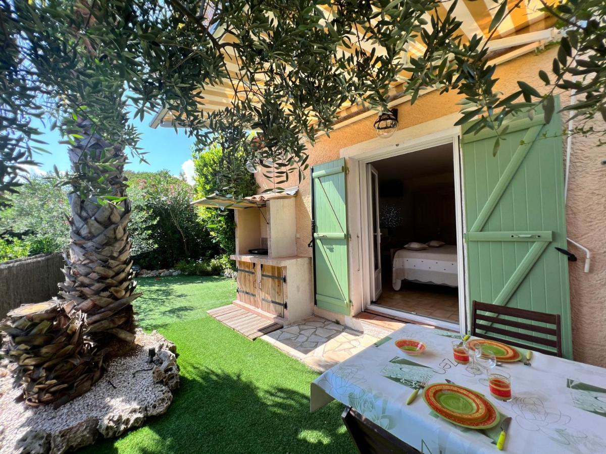 Bastide Du Levant Sainte-Maxime Luaran gambar